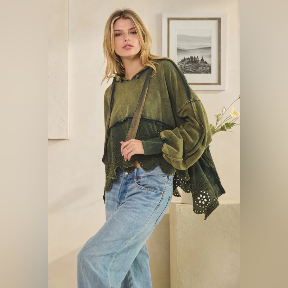 OLI & HALI Women’s Teal Green WASHED TERRY EYELET MIX SWEATSHIRT - Picture 6 of 7